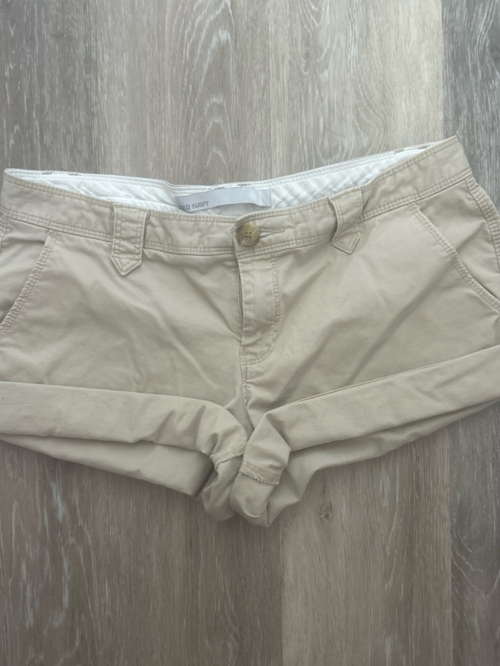 Old Navy Beige cuffed Bermuda shorts